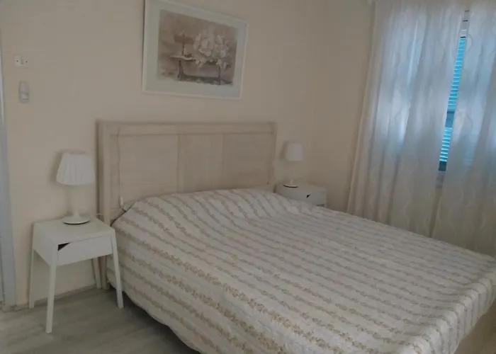 Kantouni By The Sea *