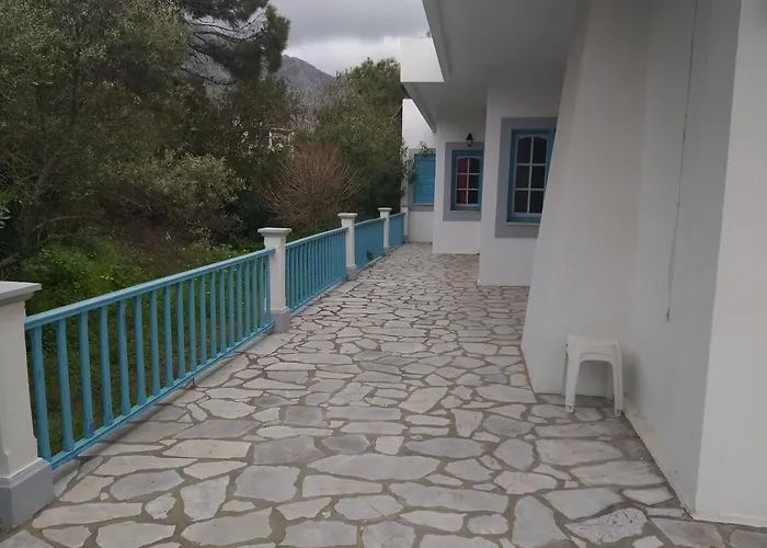 Kantouni By The Sea بيت للعطل