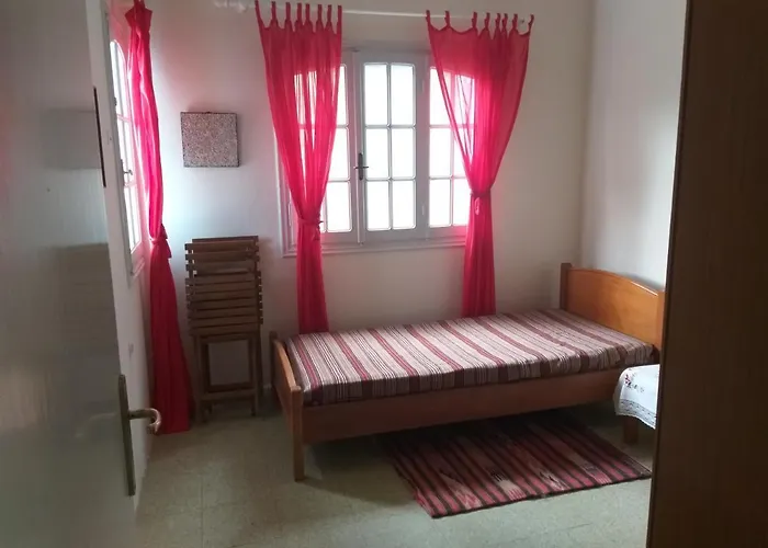 Kantouni By The Sea 펜션